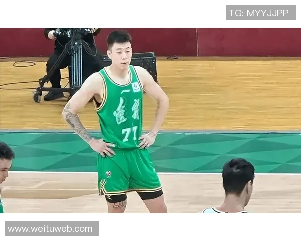 张镇麟被开除引争议：球队为何做出这一决定？