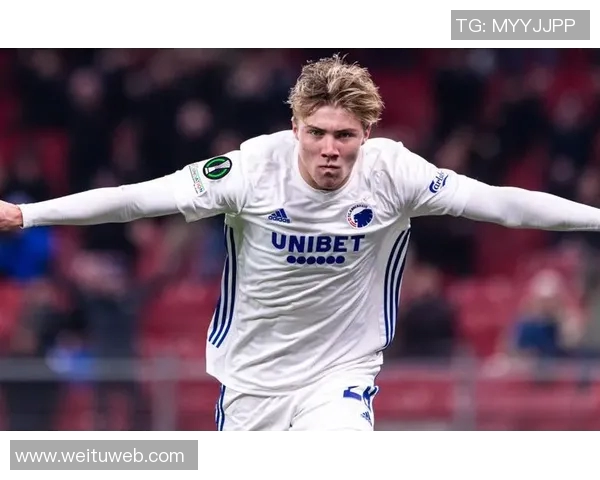 格雷茨卡的足球之路:从青训到德甲巨星的成长历程与辉煌成就