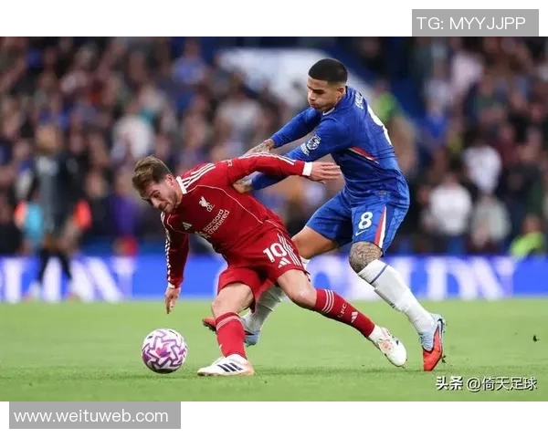 利兹联与诺丁汉森林激战正酣比赛结果揭晓精彩瞬间回顾 利兹联与诺丁汉森林激战正酣比赛结果揭晓精彩瞬间回顾